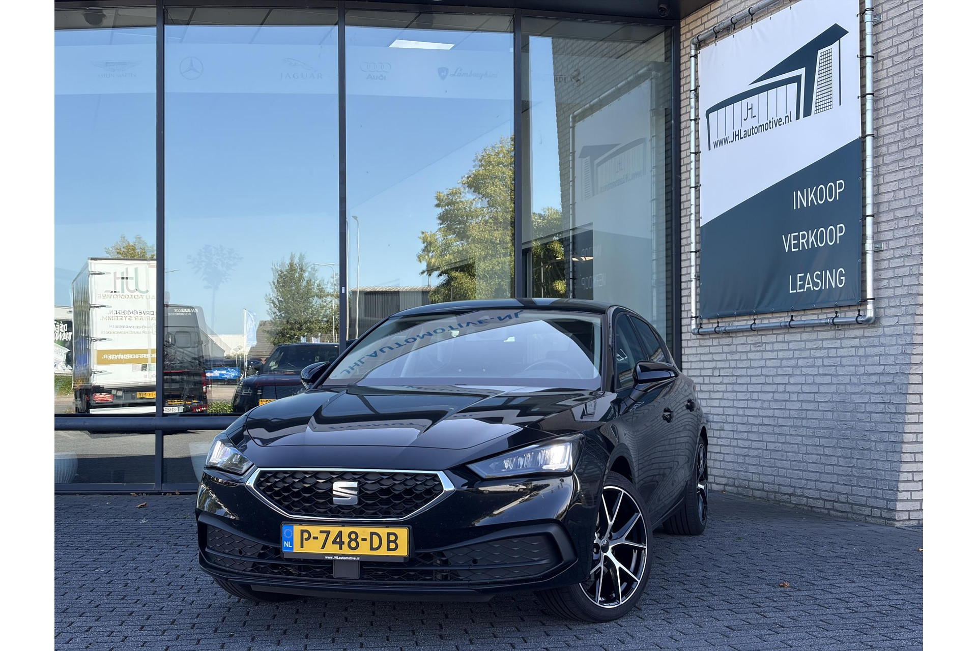 SEAT Leon 1.0 TSI Style*LED*ECC*KEYLESS*CRUISE*CARPLAY*